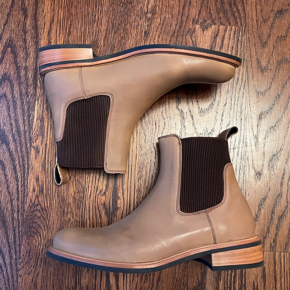 Nisolo women’s Carmen boots, EUC